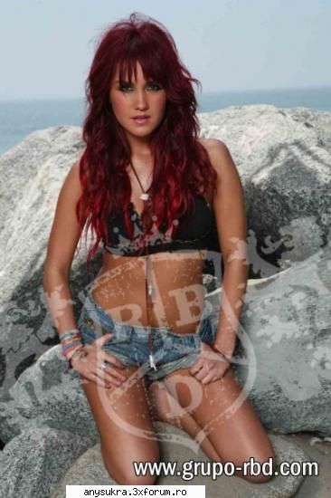 Sthri.......RBD - Roberta are un magazin cu colecti de peruci - >>Latino-..<<