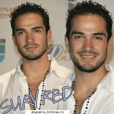 Sthri.......RBD - Alfonso (miguel) lea spus fanelor intr-un concert - >>Latino-..<<